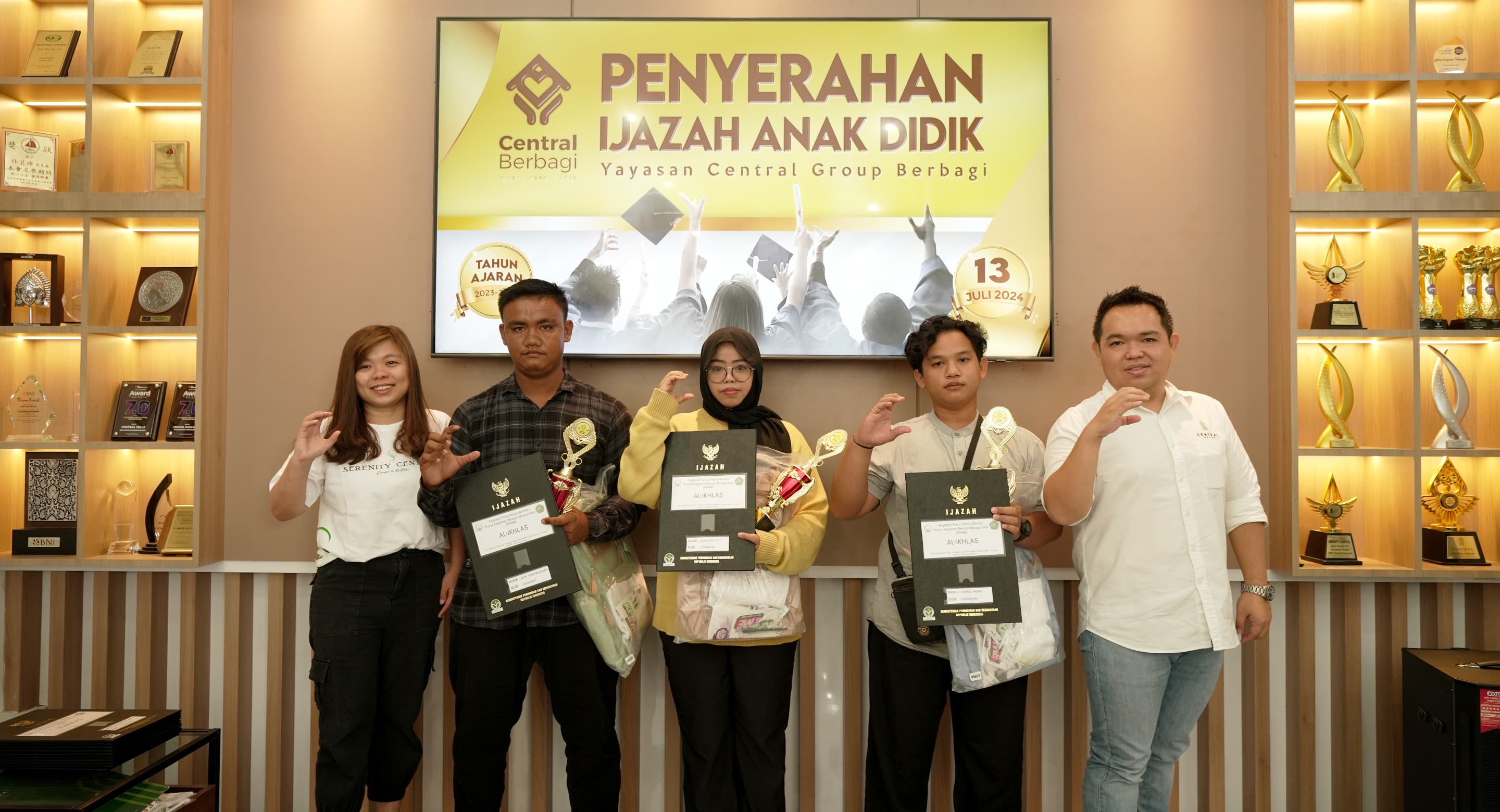 Berbagi Ijazah 1