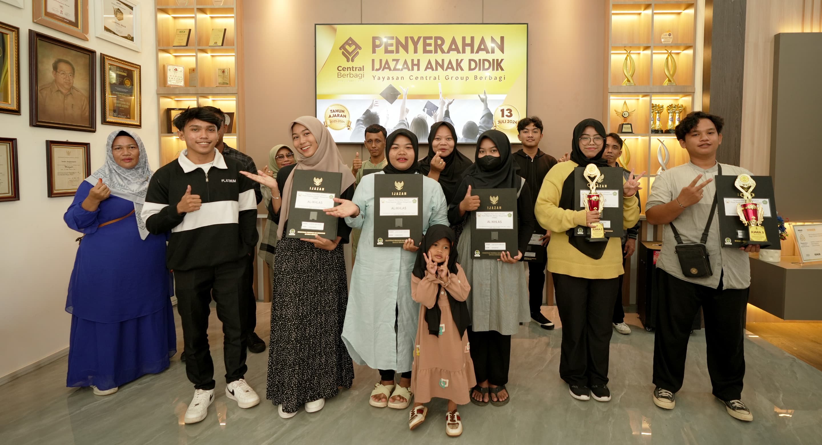 Berbagi Ijazah 4